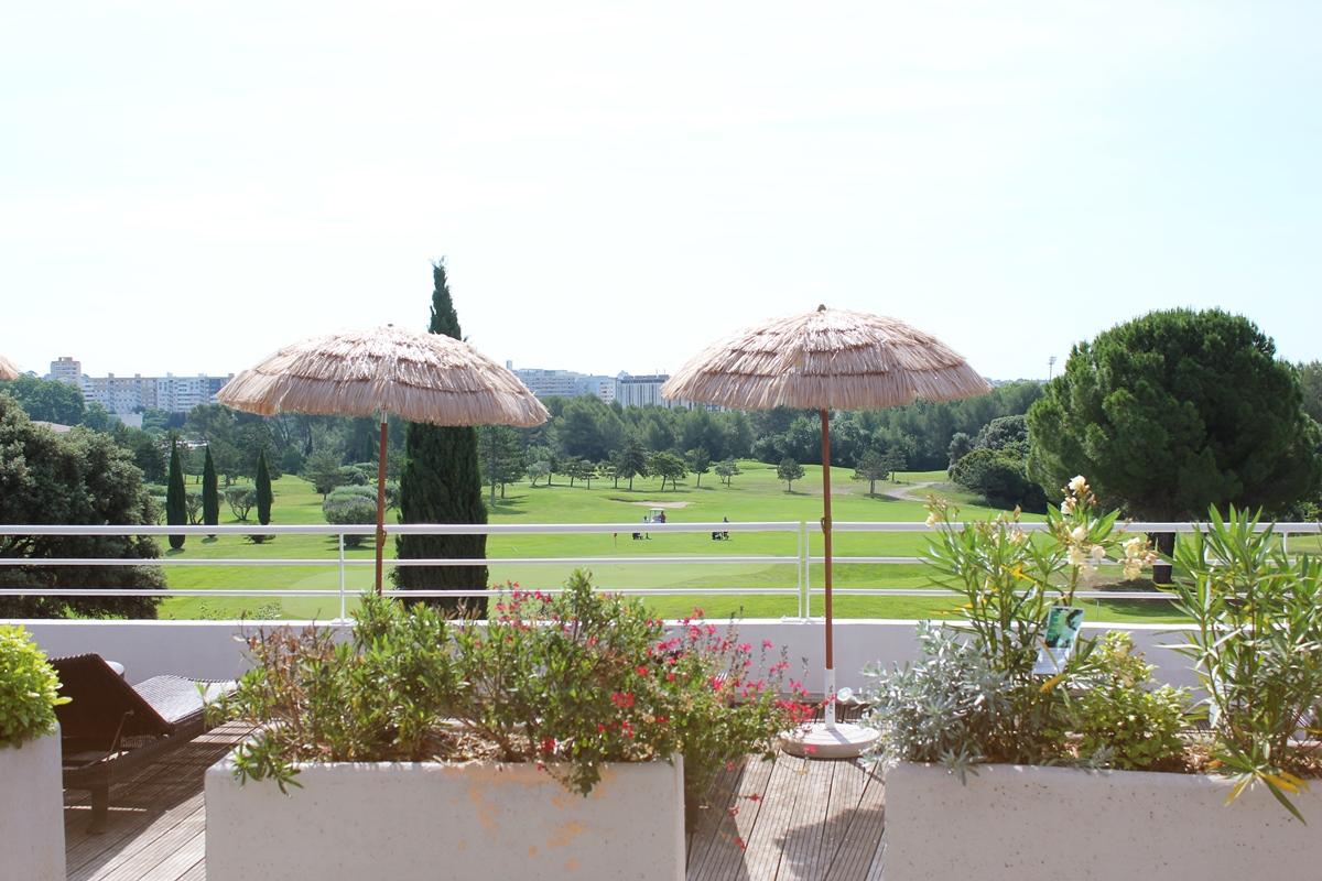 Hotel Golf Fontcaude Жувиньяк Экстерьер фото